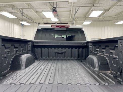 New 2026 Chevrolet Silverado 1500 LT Trail Boss w/ LT Trail Boss Premium Package AWD/4WD image 24
