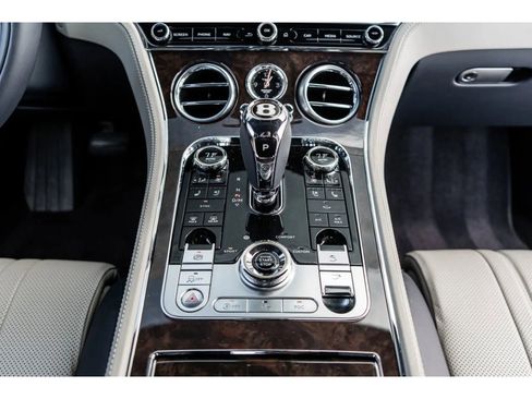 Used 2020 Bentley Continental GT image 34