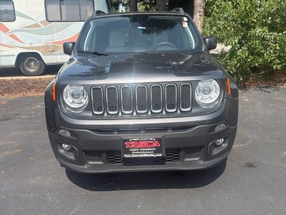 Used 2018 Jeep Renegade Latitude w/ UConnect 8.4 Nav Group