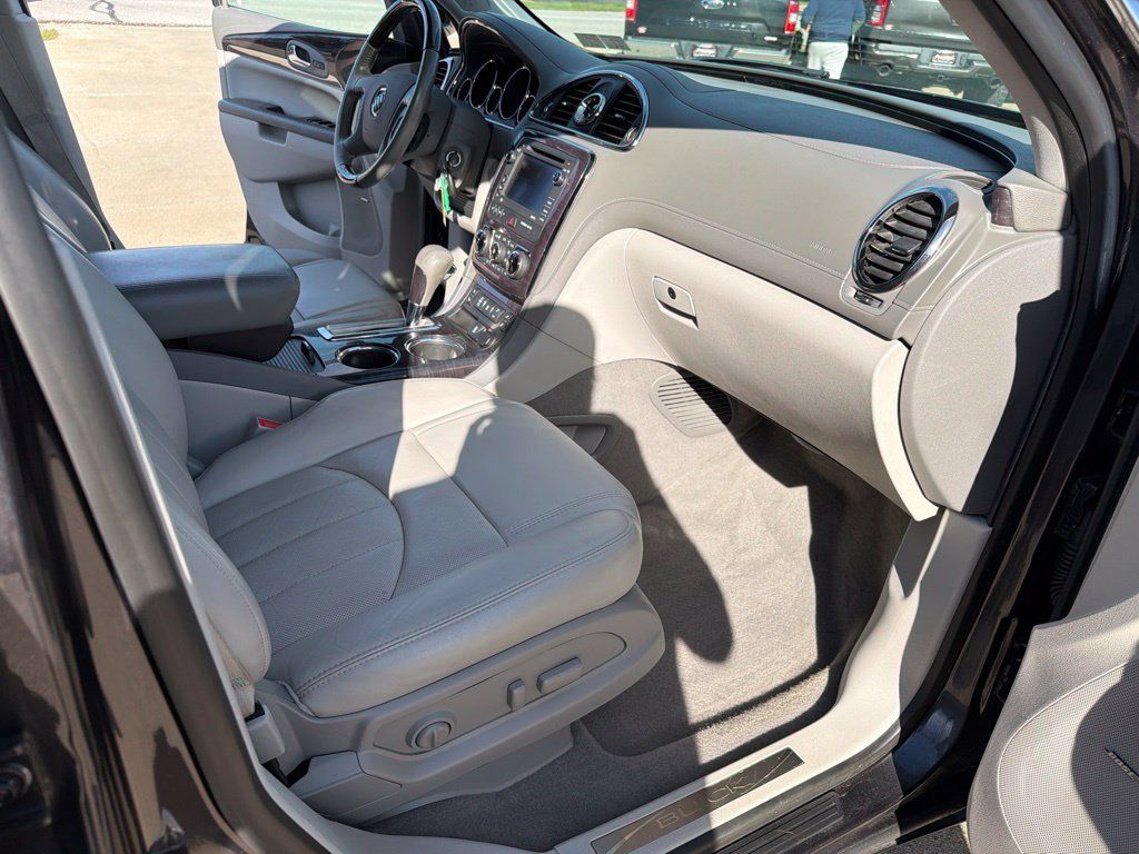 Used 2015 Buick Enclave Leather AWD/4WD image 26