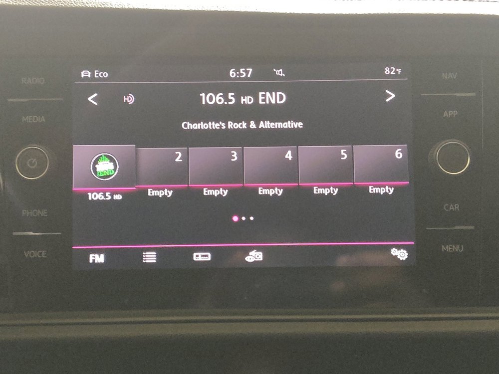 Used 2019 Volkswagen Jetta SEL Premium FWD image 25