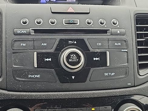 Used 2015 Honda CR-V LX image 5