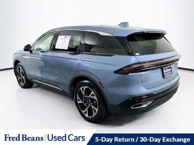 Used 2026 Lincoln Nautilus Premier w/ Equipment Group 102A AWD/4WD image 6