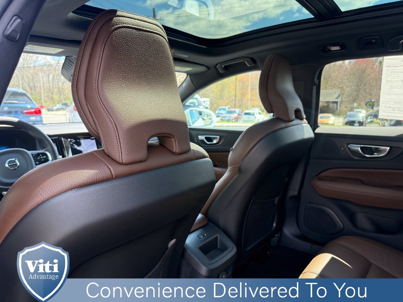 Certified 2025 Volvo V60 B5 Cross Country Plus AWD/4WD image 21