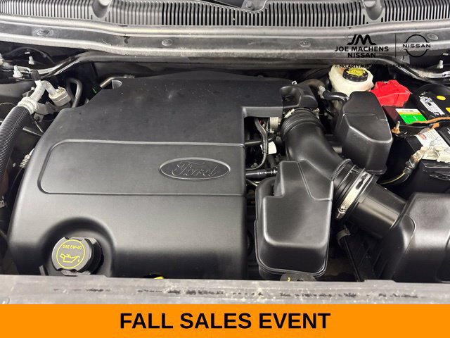 Used 2016 Ford Explorer XLT w/ Equipment Group 202A FWD image 33