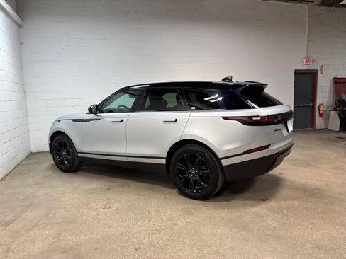 Used 2023 Land Rover Range Rover Velar S AWD/4WD image 10