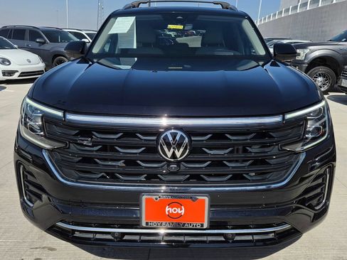 Used 2024 Volkswagen Atlas SEL Premium R-Line AWD/4WD image 3