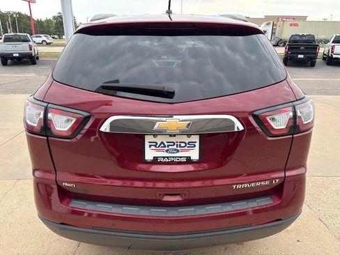 Used 2015 Chevrolet Traverse LT w/ Traveler's Package AWD/4WD image 6