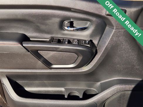 Used 2024 Nissan Titan PRO-4X w/ Pro-4x Convenience Package image 24