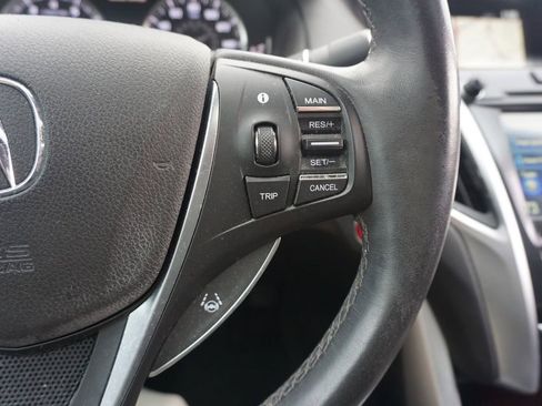 Used 2015 Acura TLX w/ Technology Package image 8