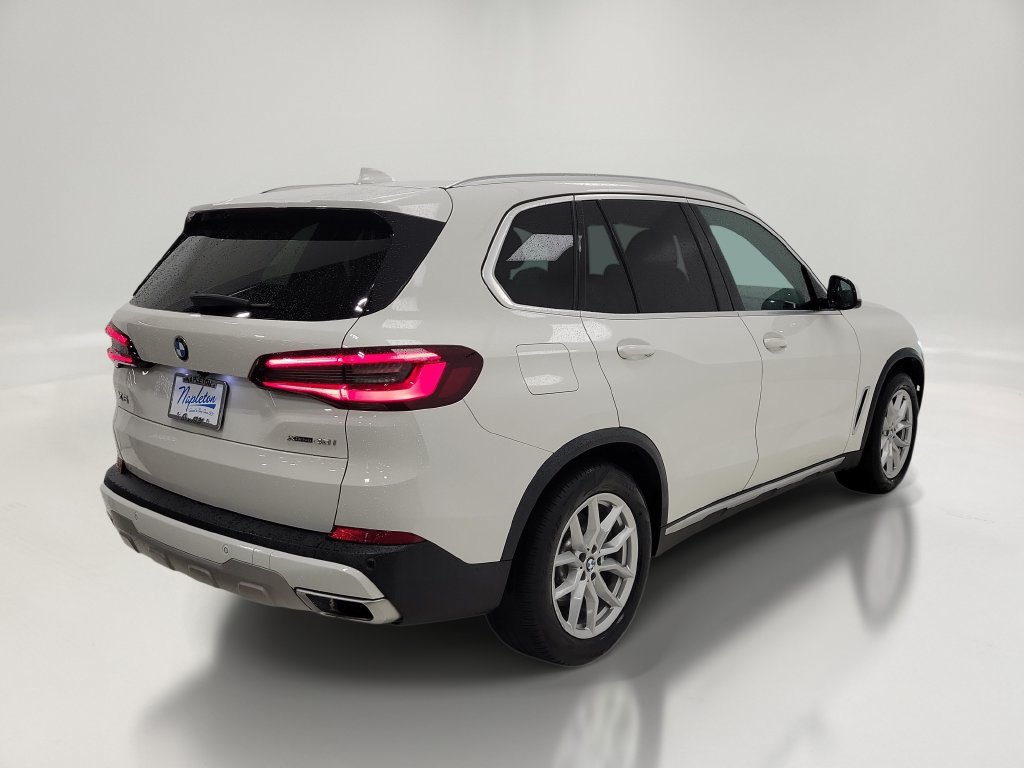 Used 2021 BMW X5 xDrive40i w/ Convenience Package AWD/4WD image 5