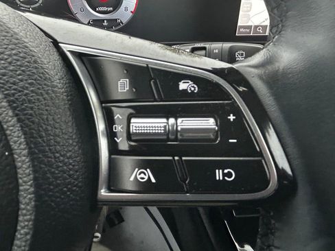 Used 2024 Kia Seltos EX AWD/4WD image 13