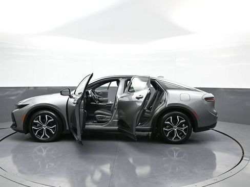 Certified 2023 Toyota Crown AWD/4WD image 41