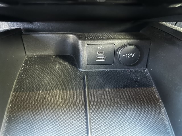 Certified 2024 Ford Escape ST-Line w/ Tech Pack #1 AWD/4WD image 25
