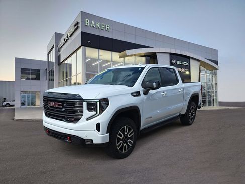 Used 2025 GMC Sierra 1500 AT4 w/ AT4 Premium Package AWD/4WD image 1