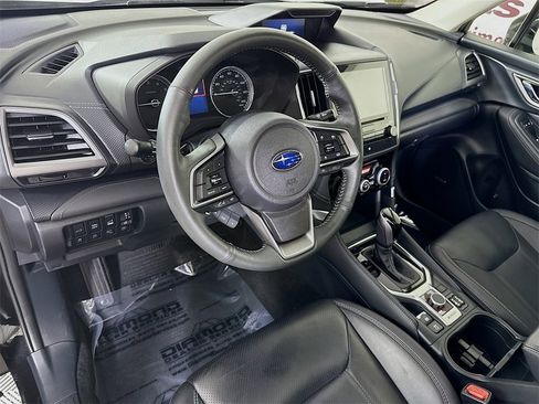 Used 2022 Subaru Forester Touring image 20