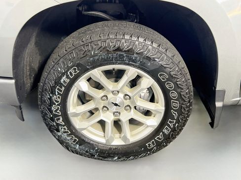 Used 2025 Chevrolet Silverado 1500 RST w/ Protection Package AWD/4WD image 13