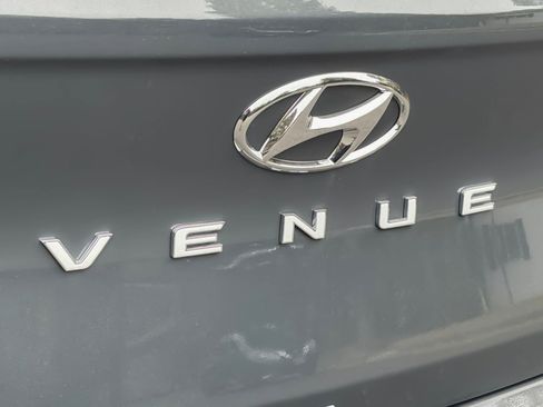 New 2026 Hyundai Venue SEL image 36