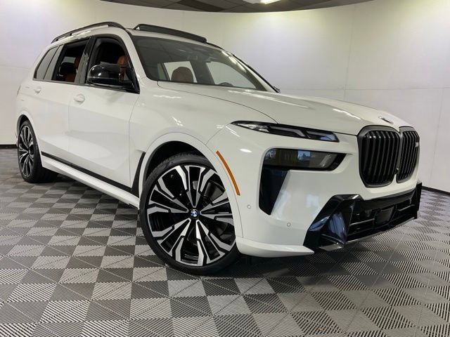 Used 2023 BMW X7 M60i w/ Executive Package AWD/4WD image 46