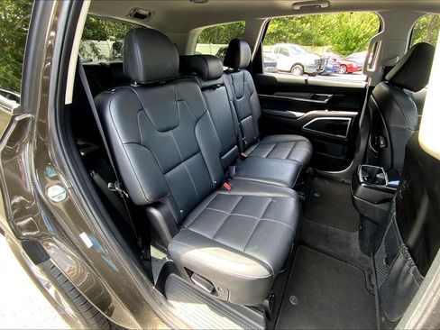 Used 2022 Kia Telluride EX image 29