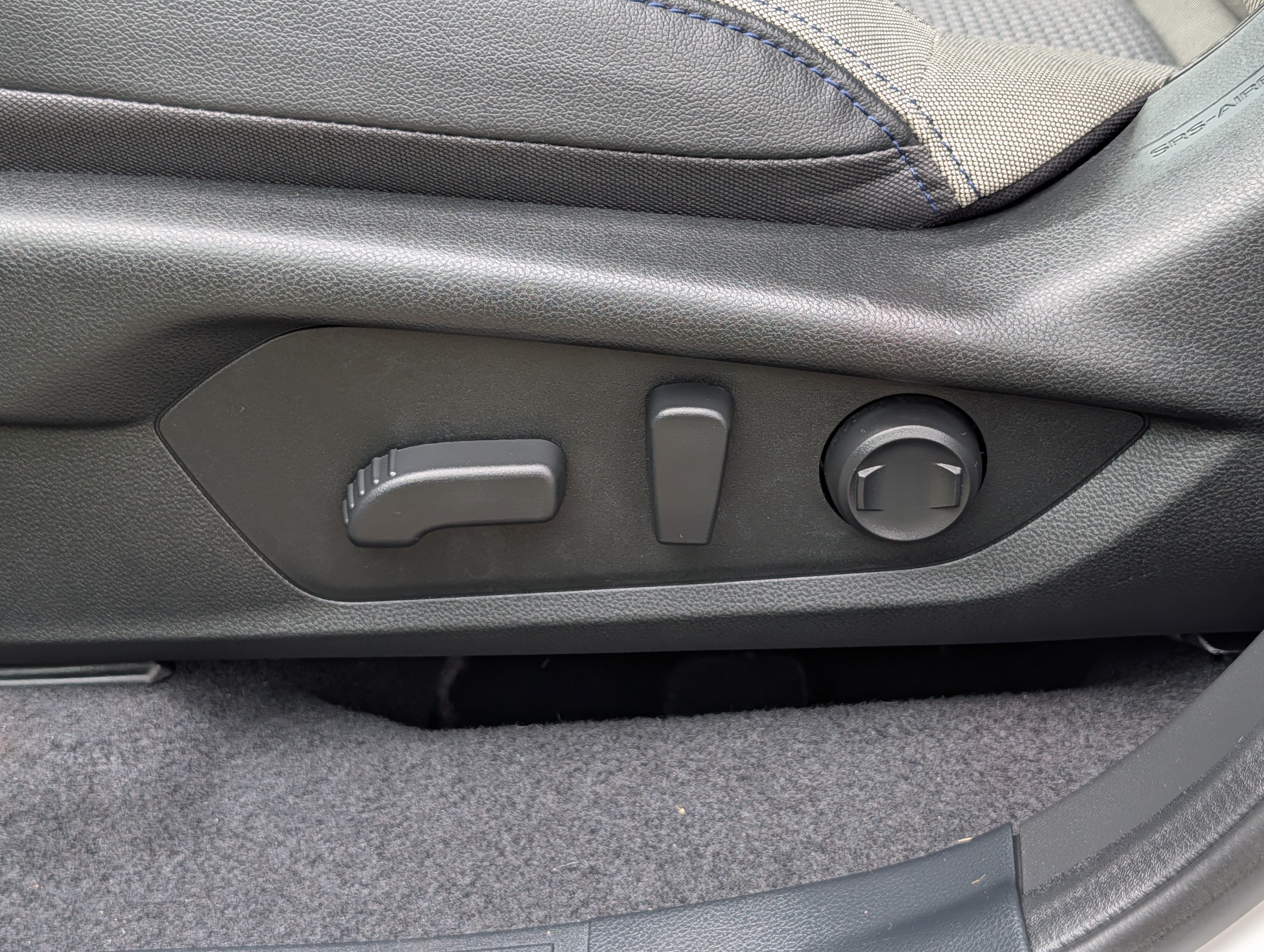 Certified 2025 Subaru Forester Premium AWD/4WD image 19