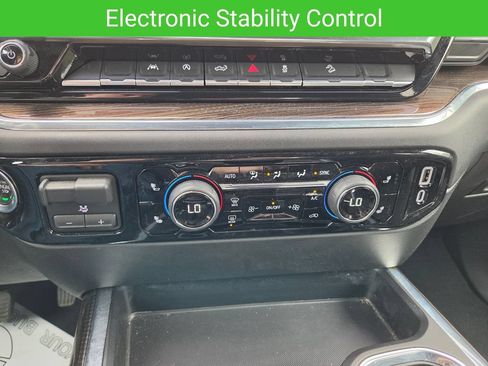 Used 2024 Chevrolet Silverado 1500 RST AWD/4WD image 26