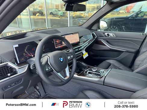 New 2026 BMW X5 xDrive50e image 16