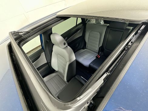 New 2025 Volkswagen Atlas Cross Sport SEL image 21