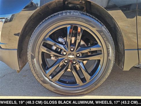 Used 2021 Chevrolet Equinox LT image 35