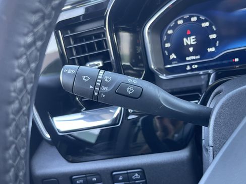 Used 2023 Chevrolet Silverado 1500 LTZ w/ LTZ Convenience Package II image 23