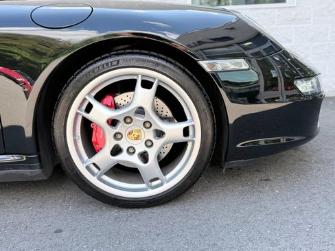 Used 2006 Porsche 911 Carrera 4S AWD/4WD image 45