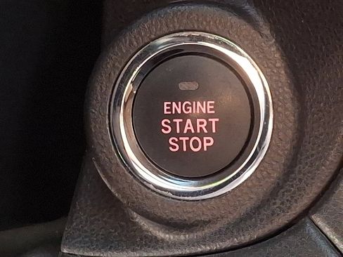 Used 2021 Subaru Outback Touring XT image 23