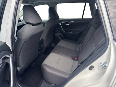 Used 2024 Toyota RAV4 XLE w/ Convenience Package AWD/4WD image 12