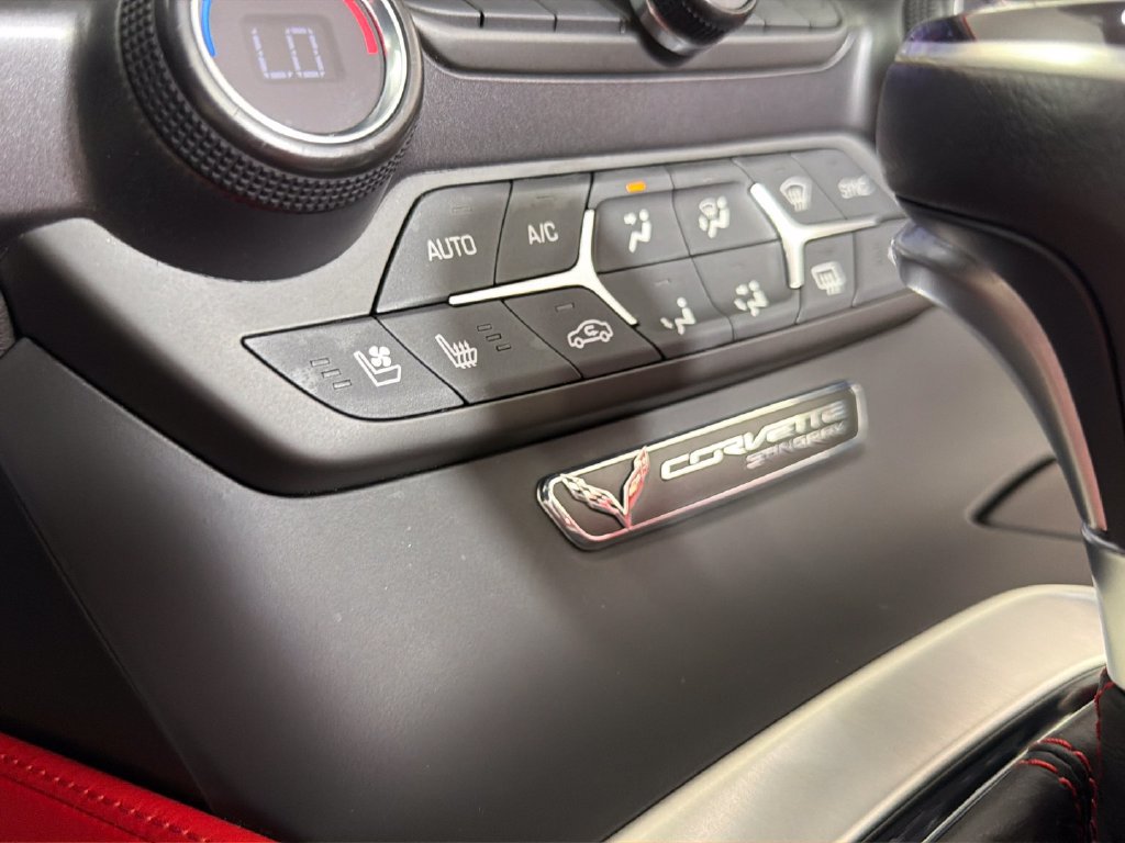 Certified 2015 Chevrolet Corvette Stingray Convertible w/ 3LT Preferred Equipment Group RWD image 29