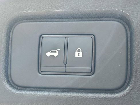 Certified 2024 Nissan Pathfinder Platinum AWD/4WD image 14