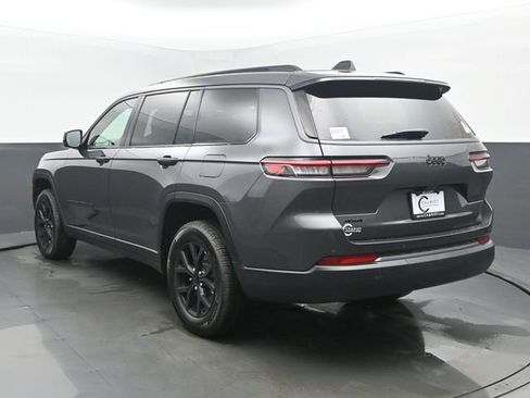 New 2026 Jeep Grand Cherokee L 4WD image 4