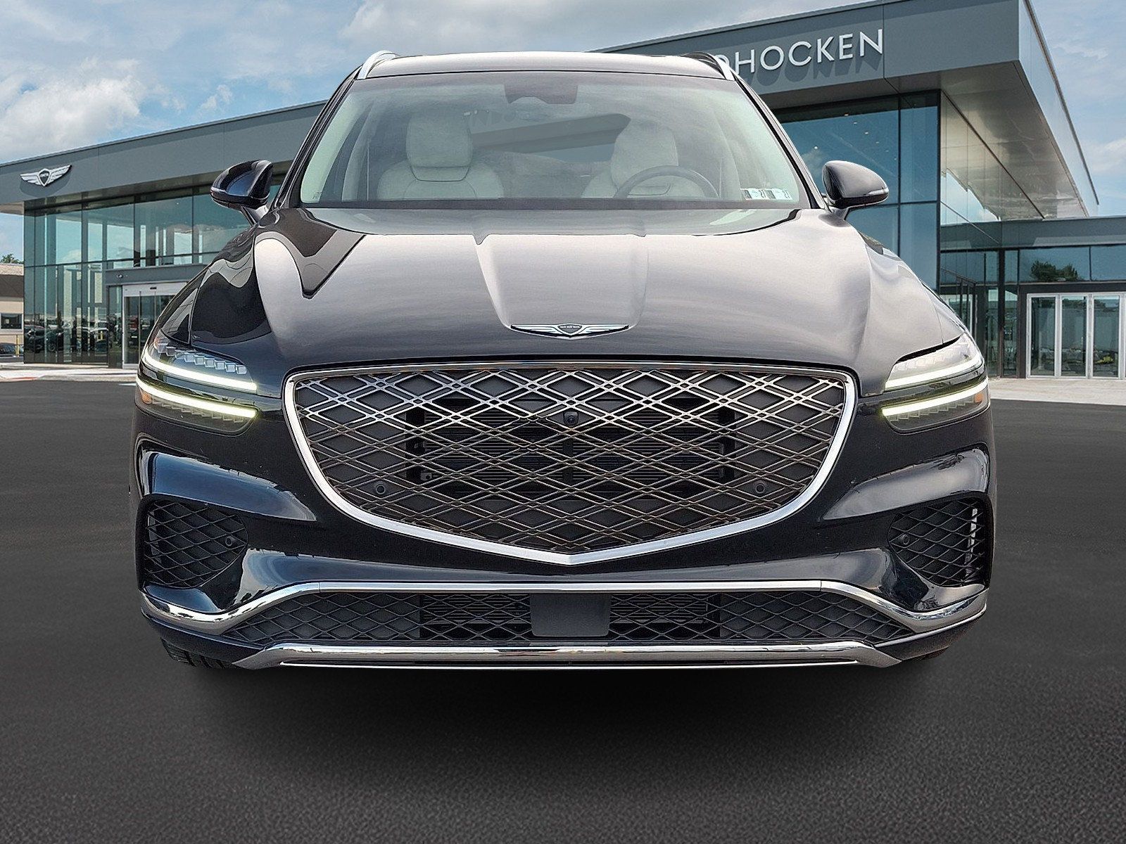 Certified 2026 Genesis GV70 2.5T Advanced AWD/4WD image 3