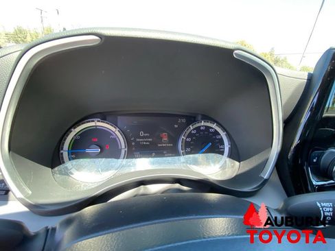Used 2022 Toyota Highlander XLE AWD/4WD image 44