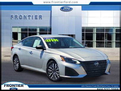 Used 2024 Nissan Altima 2.5 SV