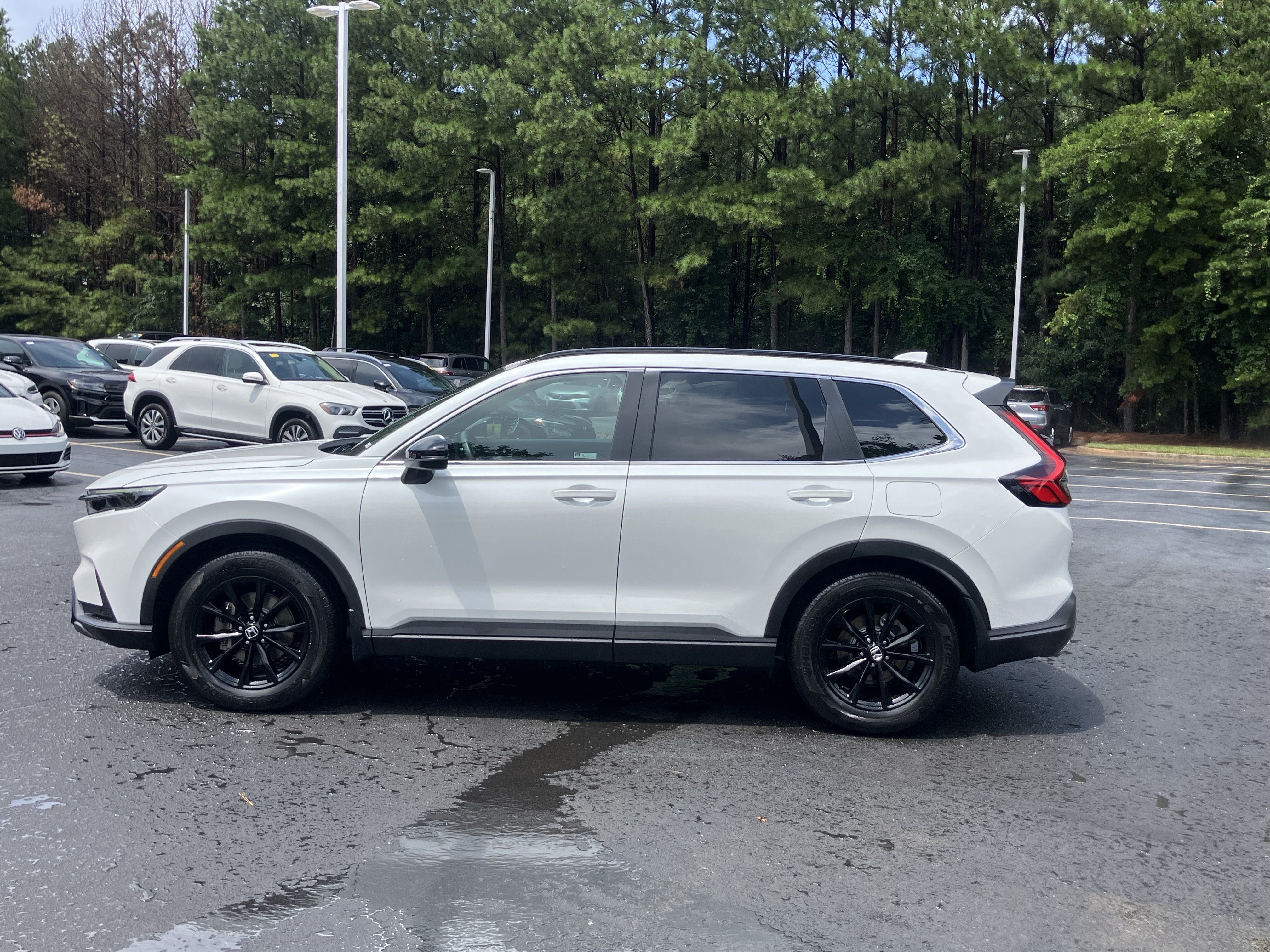 Certified 2024 Honda CR-V Sport-L image 7