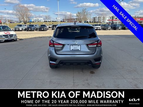 Used 2025 Mitsubishi Outlander Sport ES AWD/4WD image 4