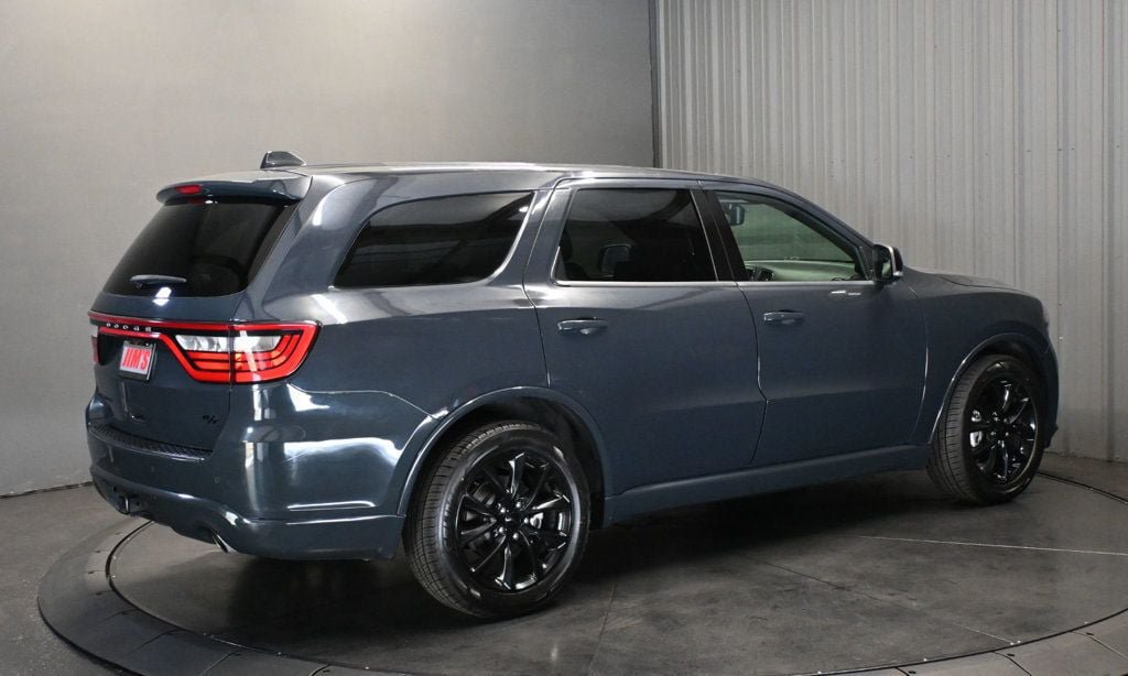 Used 2017 Dodge Durango R/T w/ Trailer Tow Group IV AWD/4WD image 5