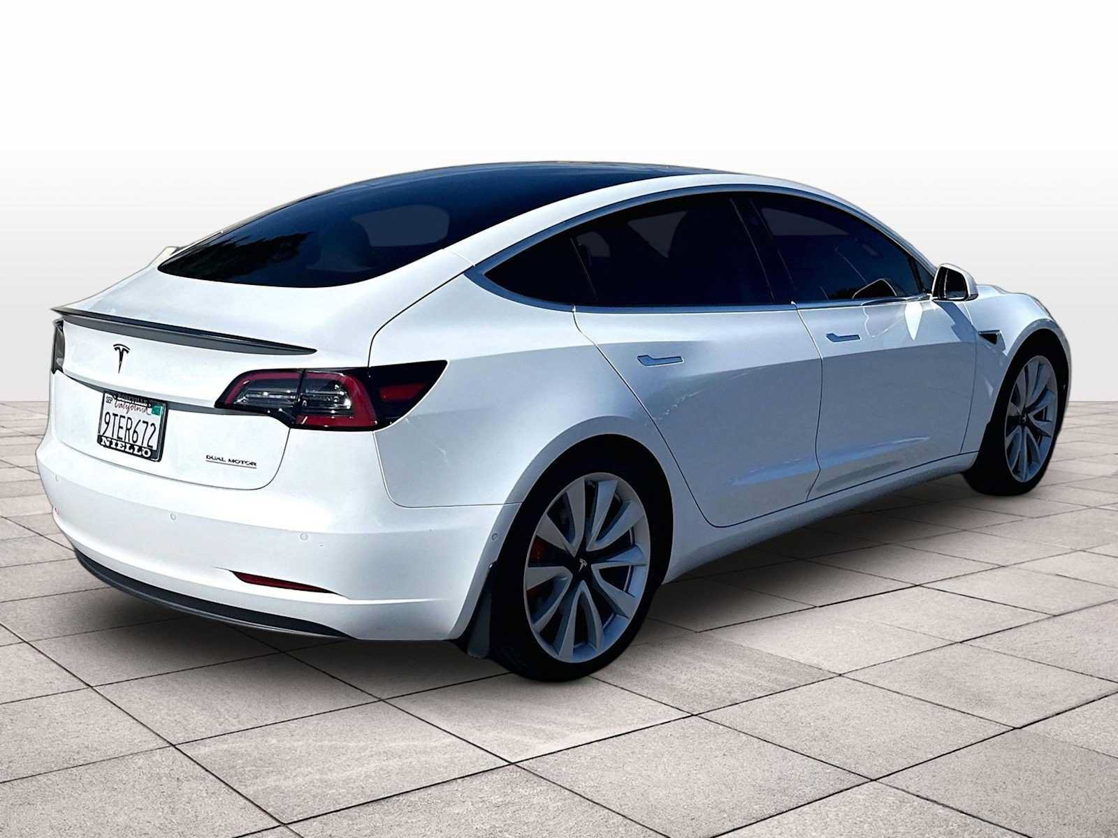 Used 2018 Tesla Model 3 Performance AWD/4WD image 15
