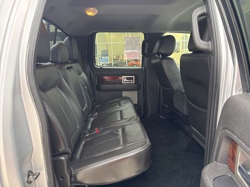 Used 2012 Ford F150 Lariat w/ Lariat Chrome Pkg image 29