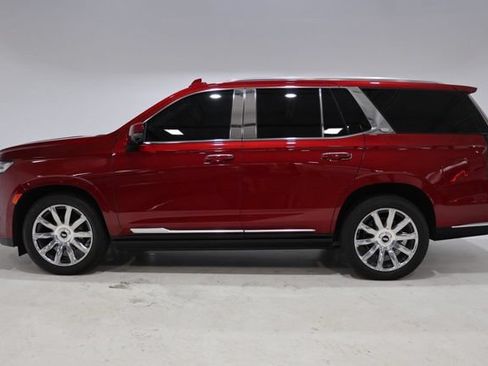 Used 2024 Cadillac Escalade Premium Luxury Platinum AWD/4WD image 4