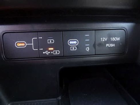 Used 2025 Hyundai Tucson SEL FWD image 28