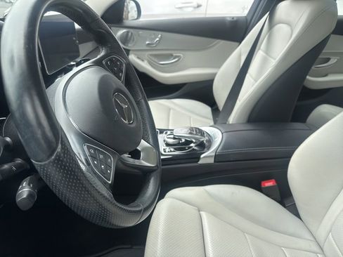 Used 2016 Mercedes-Benz C 300 4MATIC Sedan image 5