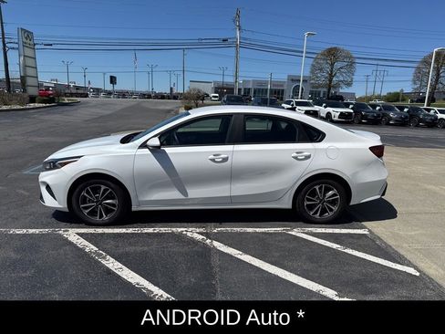 Used 2024 Kia Forte LXS FWD image 9