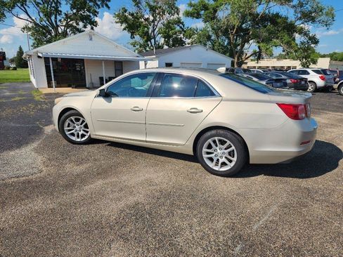 Used 2013 Chevrolet Malibu LT w/ Power Convenience Package FWD image 9