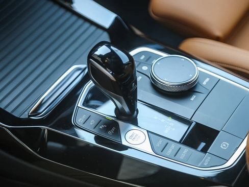 Used 2024 BMW X3 sDrive30i image 16